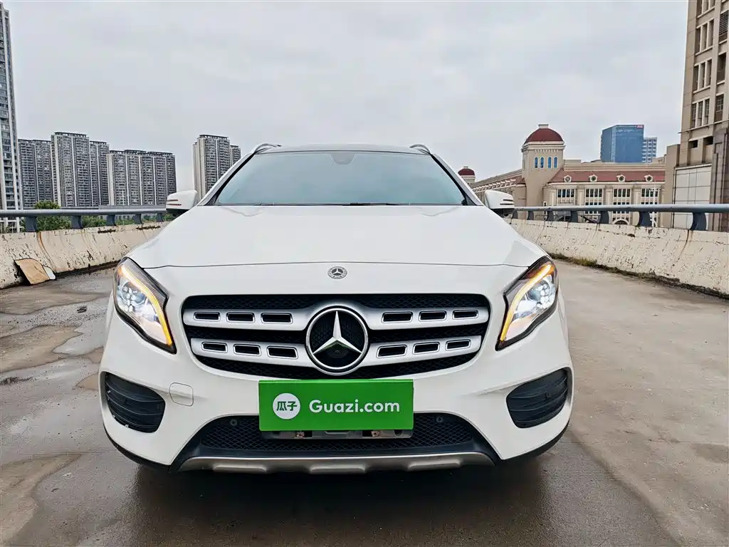 Mercedes-Benz GLA 2019 GLA 200 Fashion фото 3