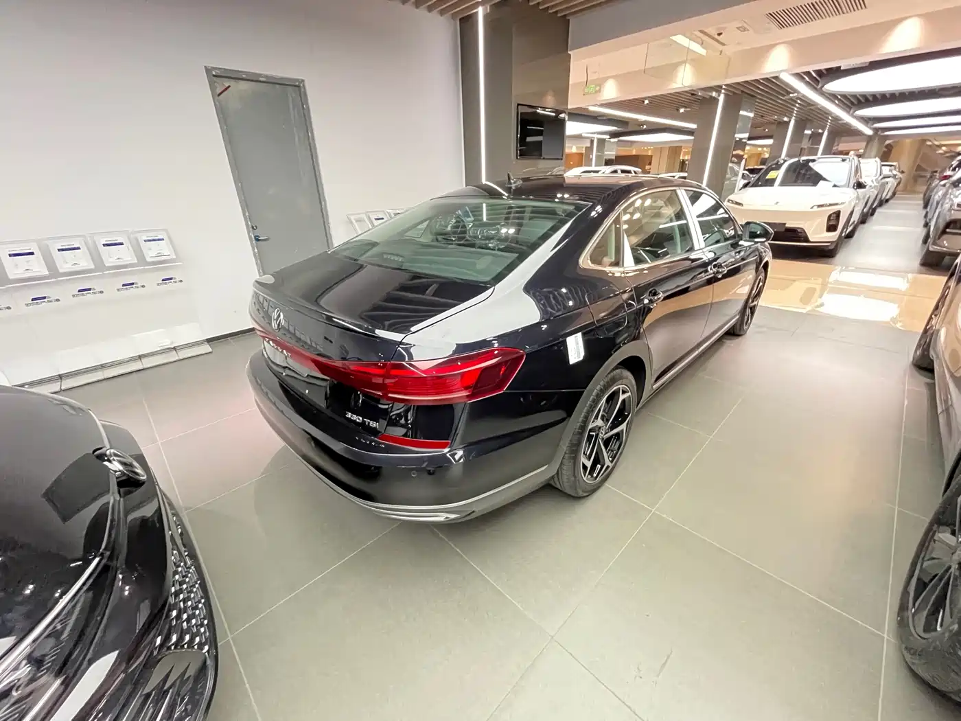 Volkswagen Passat 2026 2023 330TSI Premium Edition