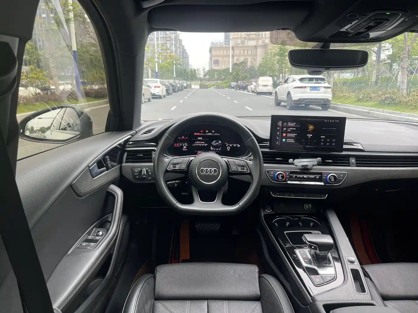 Audi A4L 2023 40 TFSI quattro Luxury Sport фото 17