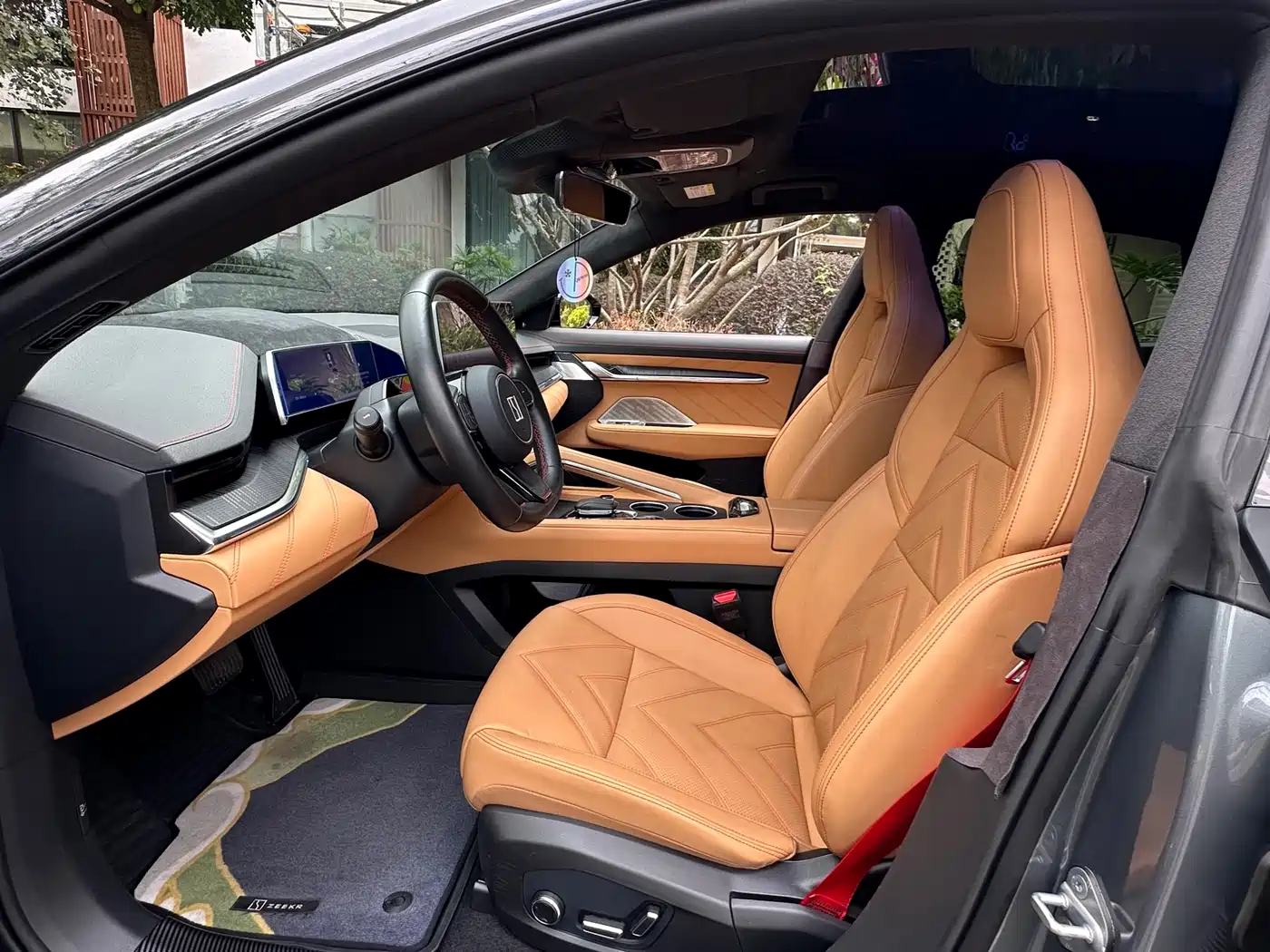 ZEEKR EXTREME KRYPTON 001