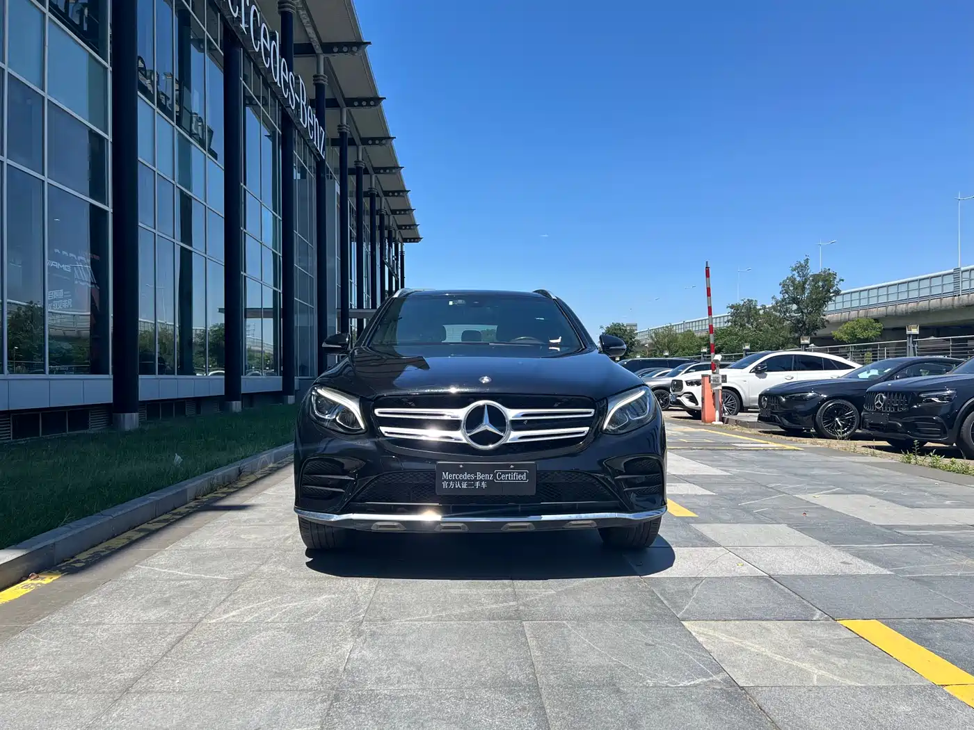 Mercedes-Benz GLC 2019 GLC 260 4MATIC Dynamic фото 2