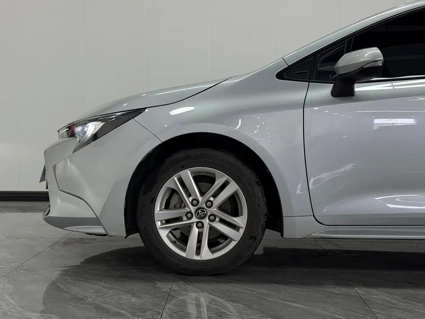 Toyota Levin 2019 185T CVT Luxury Edition China V фото 8