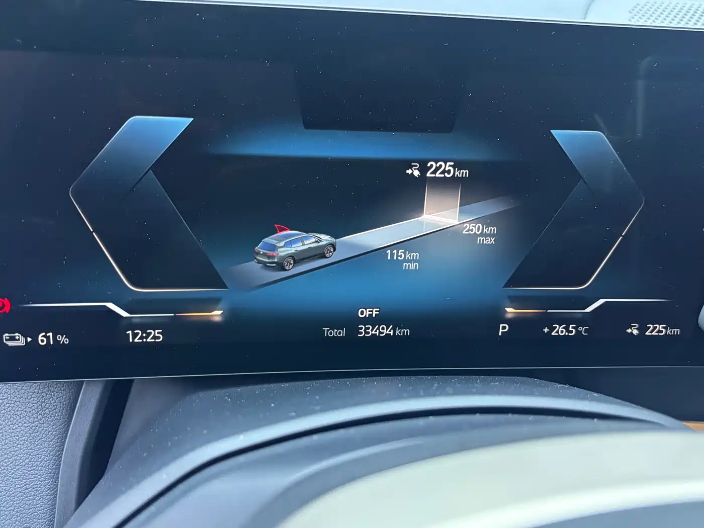 BMW iX 2022 xDrive40 фото 11