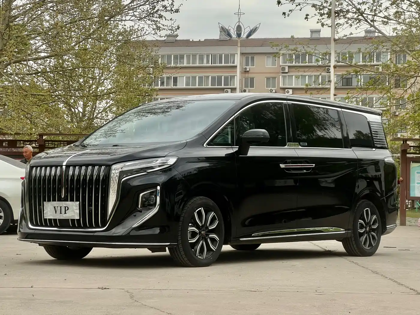Hongqi HONGQI HQ9