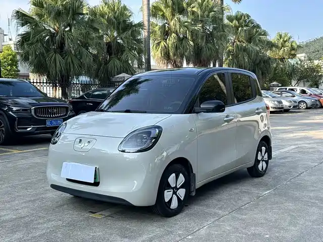 Wuling Hongguang MINI EV Четырёхдверный, Продвинутая, 4-е поколение