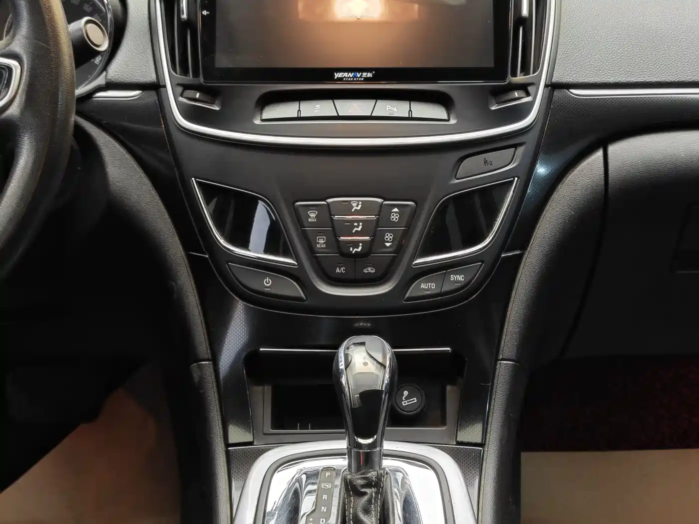 Buick Regal 2015 1.6T Leading Tech Edition фото 19