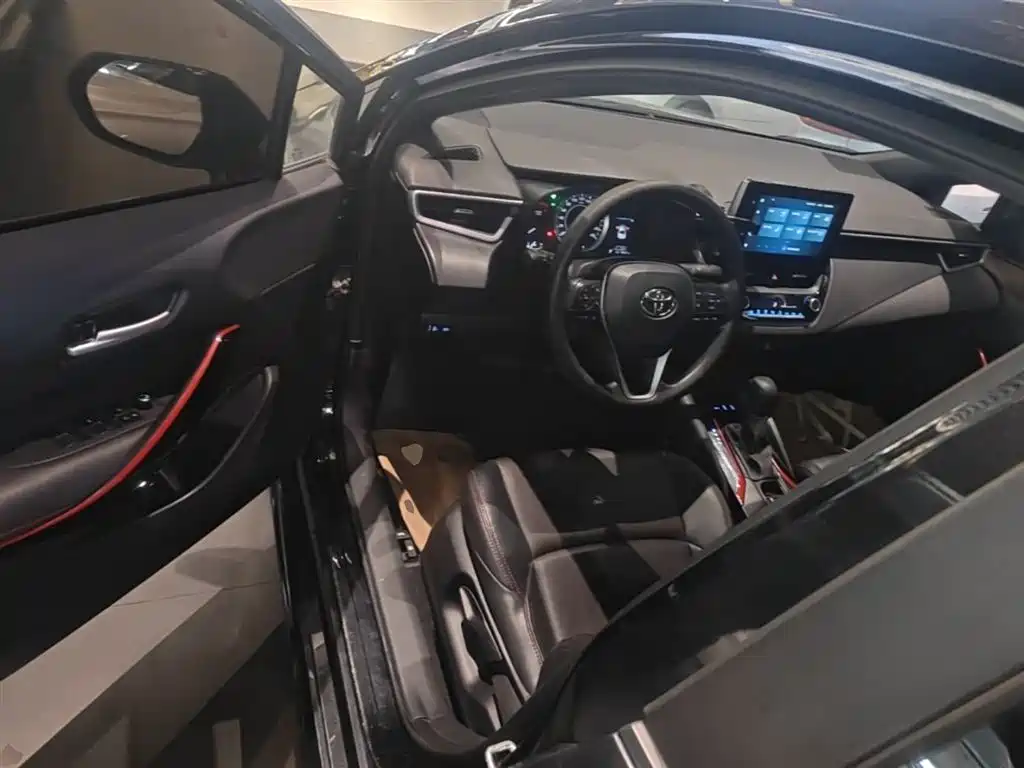 Toyota Levin 2022 185T CVT Sport Edition фото 16