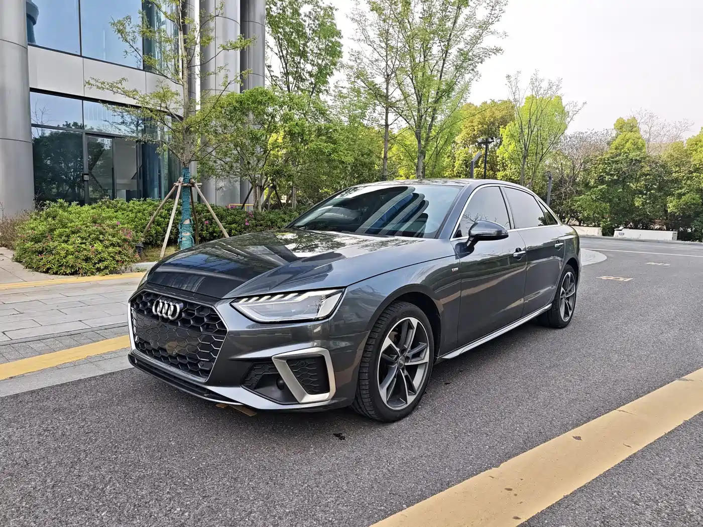 Audi A4L 2020 40 TFSI Fashion Dynamic Edition