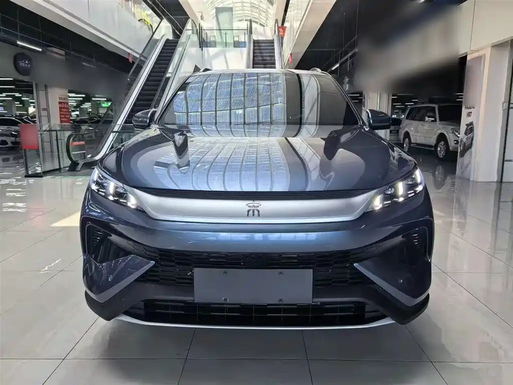 BYD Song Pro New Energy 2025 2nd Generation Smart Drive Edition DM-i 115KM Surpassing Type фото 3
