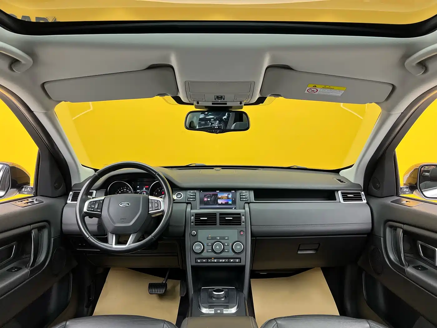 Land Rover Discovery Sport 2019 240PS SE Edition China V фото 21