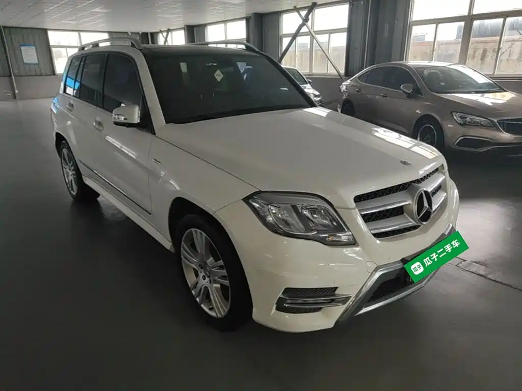 Mercedes-Benz GLK-Class 2015 GLK 260 4MATIC Dynamic Ultimate Edition фото 4