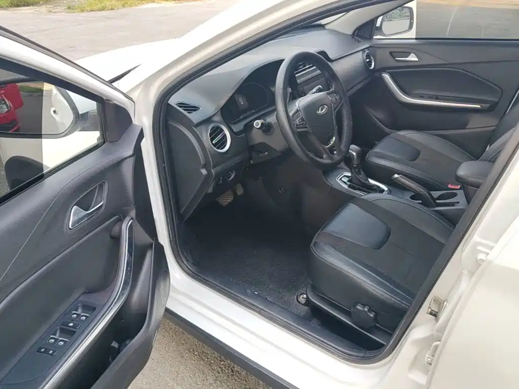 Photo 16 - Chery Tiggo 3x