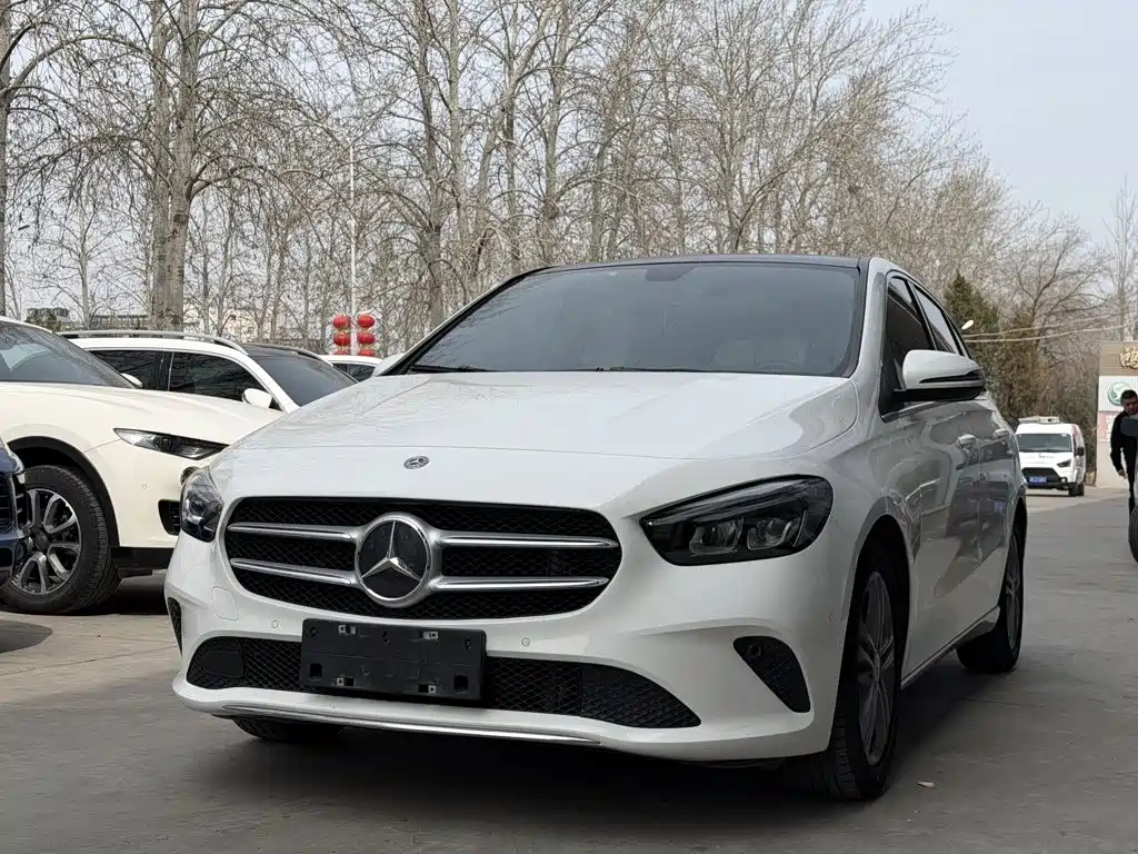 Mercedes-Benz B-Class 2020 B 200 Fashion Edition