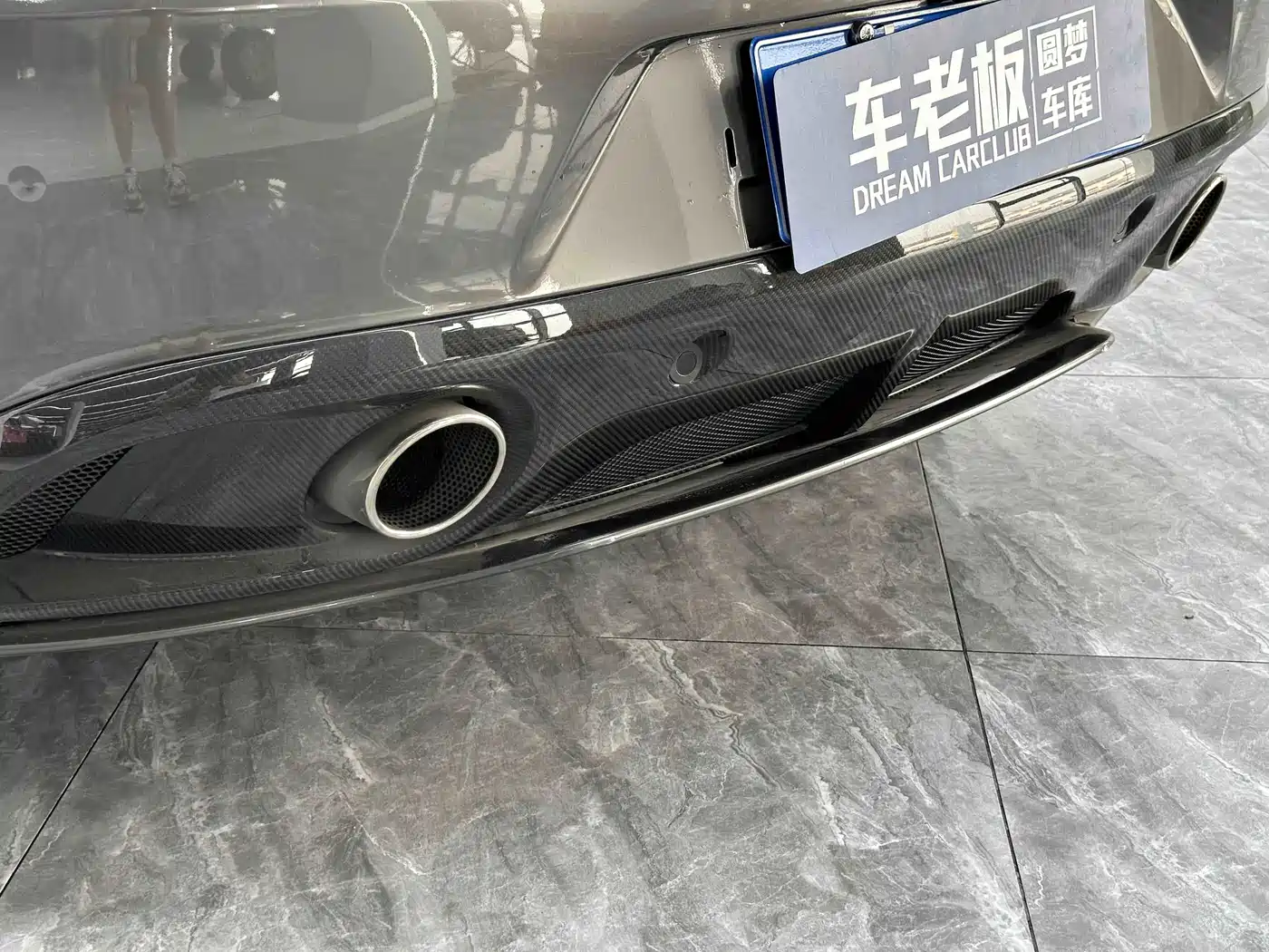 Aston Martin Vanquish 2016 2013 6.0L Standard