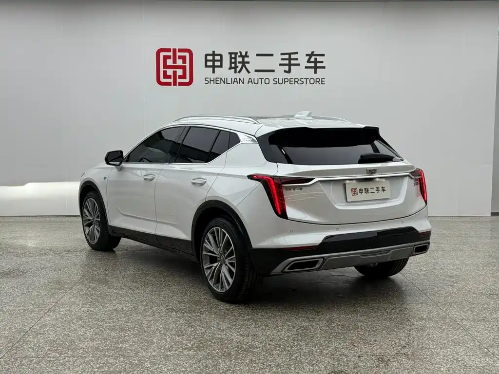 Cadillac GT4 2026 2023 25T Luxury Edition