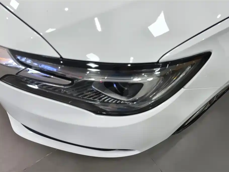 Buick GL6 2019 Model 18T 6-Seater Connected Premium Version China V фото 5