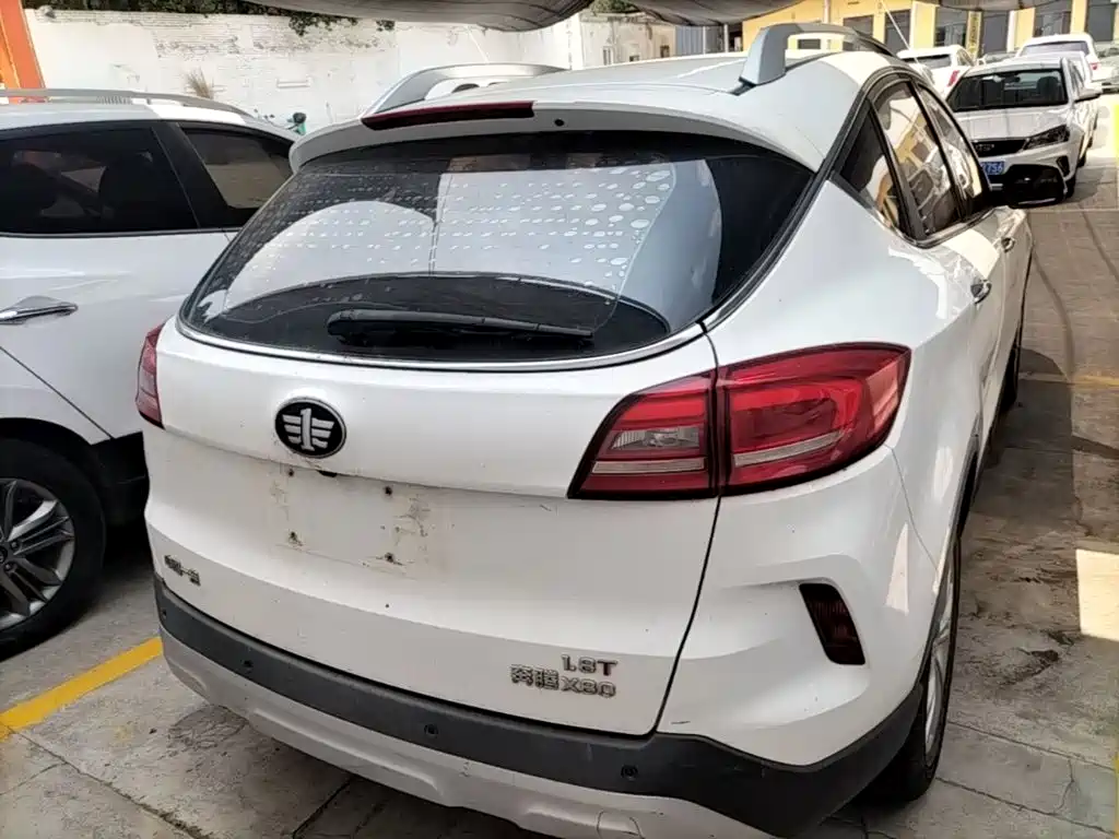 Besturn X80 2016 2017 1.8T Automatic Luxury Edition