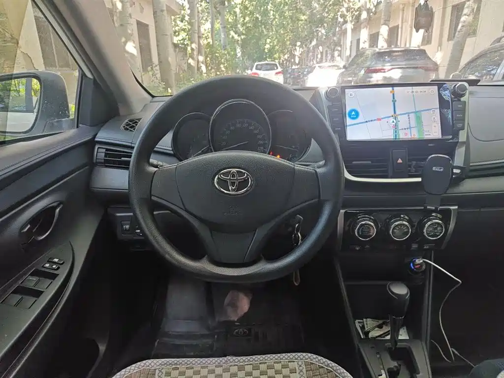 Toyota YARiS L Zhi Xiang 2017 1.5E CVT Charming Edition фото 6