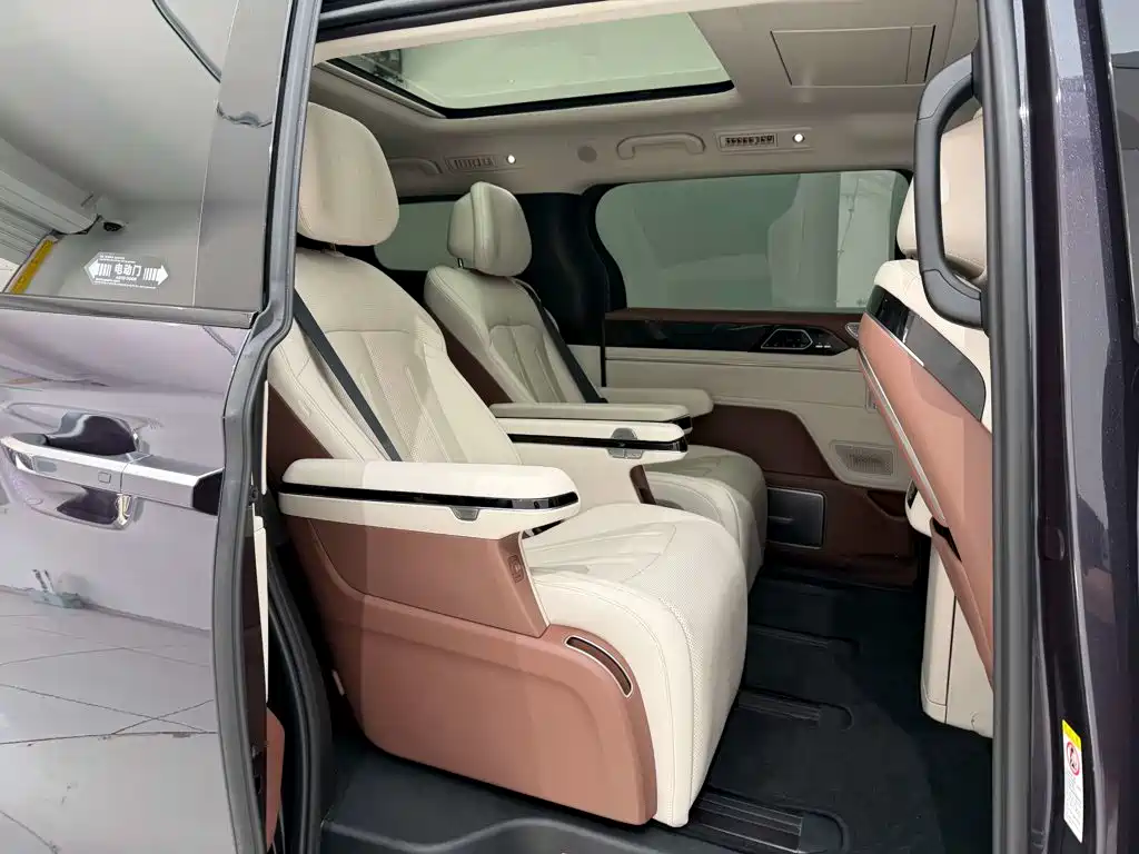 BYD Xia 2025 2025 DM-i 1.5T 180km Excellence