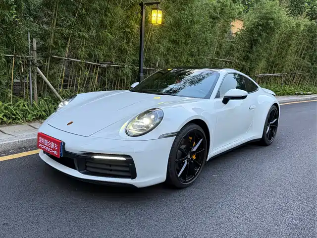 Porsche 911 Carrera 3.0T