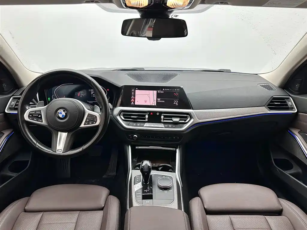 BMW 3 SERIES