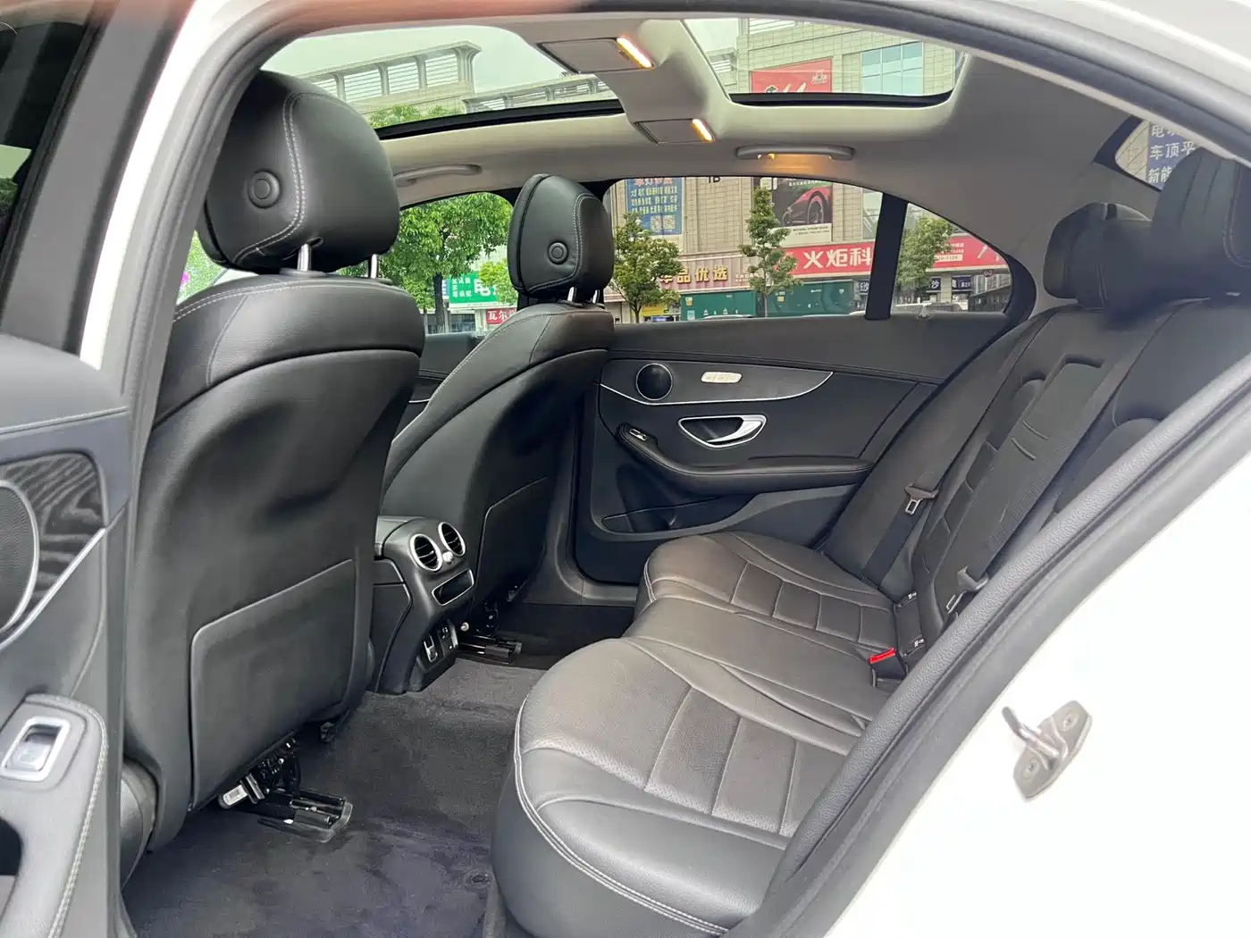 Mercedes-Benz C-Class 2020 C 260 L Sport фото 6