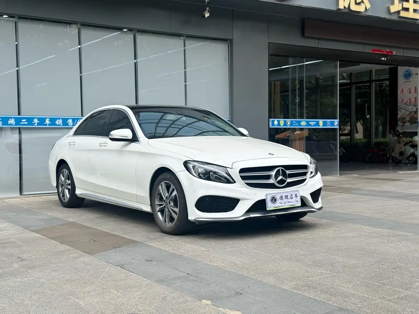 Mercedes-Benz C-Class 2018 C 200 L Sport Edition фото 4