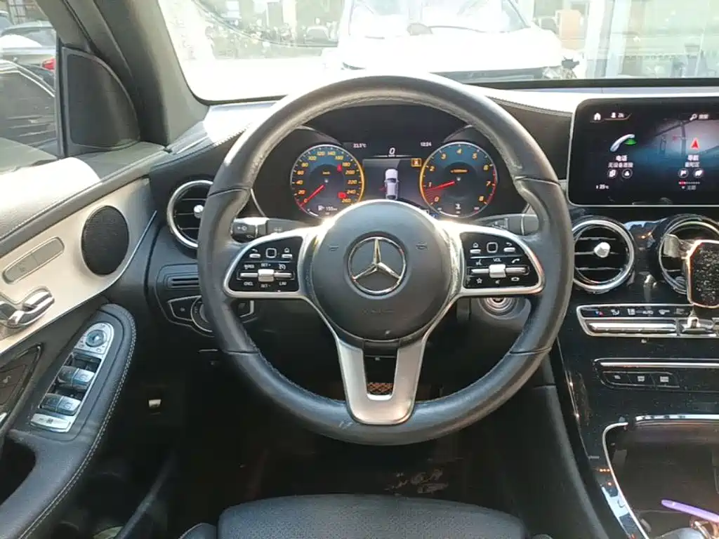 Фото 11 - Mercedes-Benz GLC Coupe