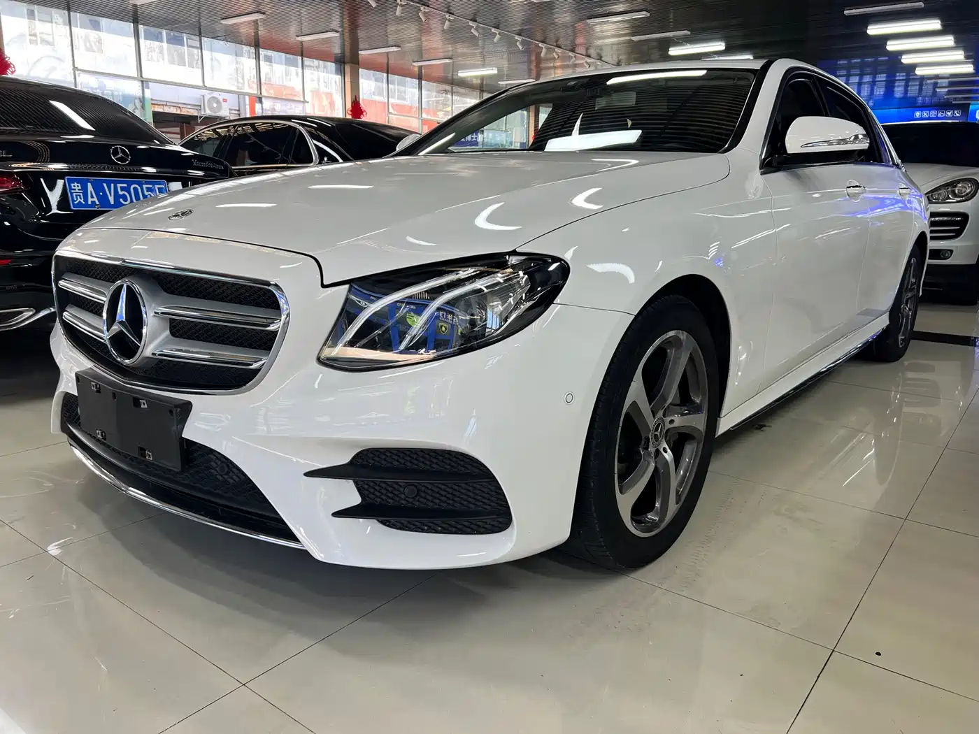 Mercedes-Benz E-Class 2016 E 300 L Sport Fashion Type