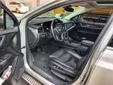 Фото 14 - Cadillac XT5