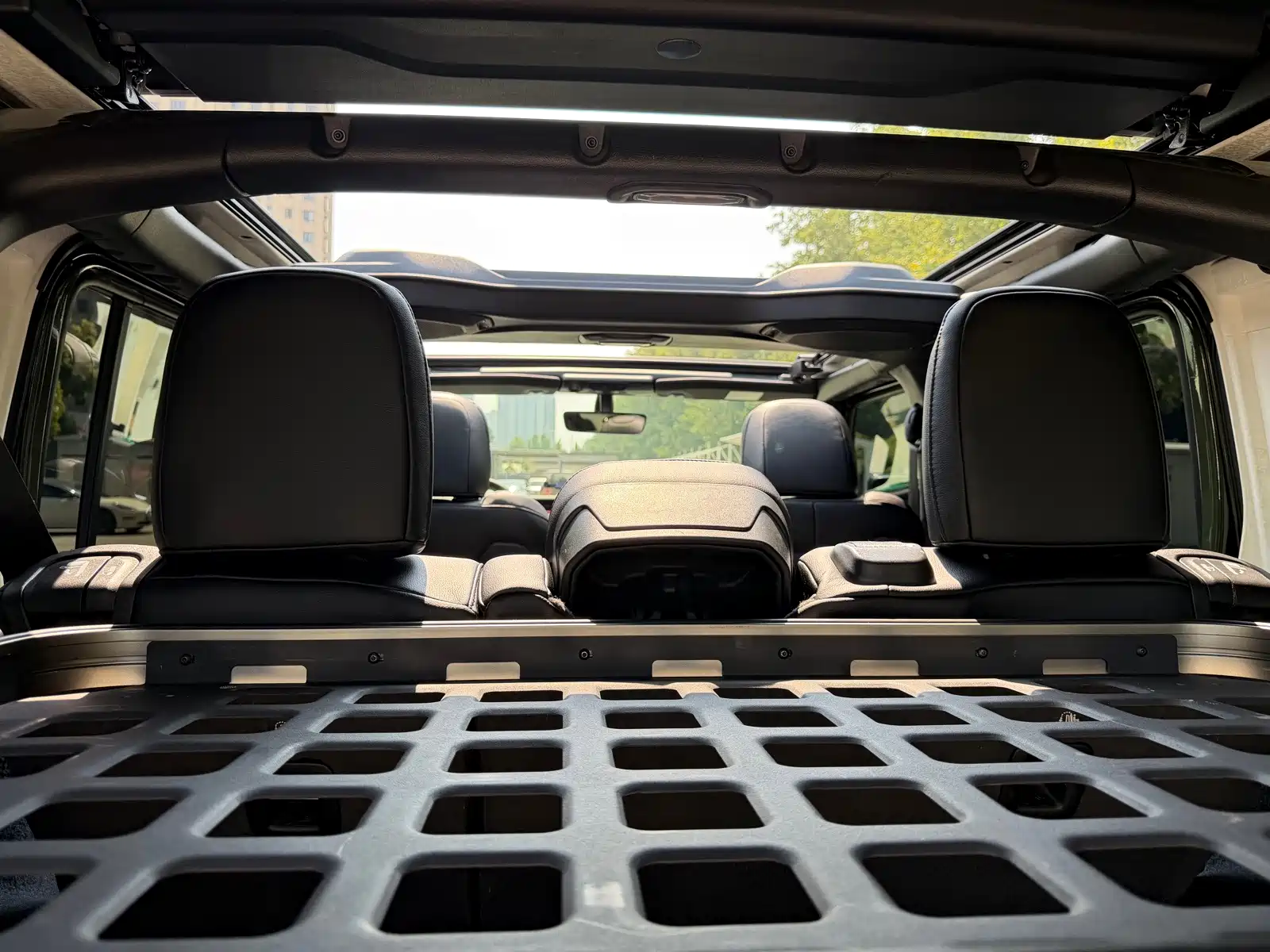Photo 16 - Jeep Wrangler