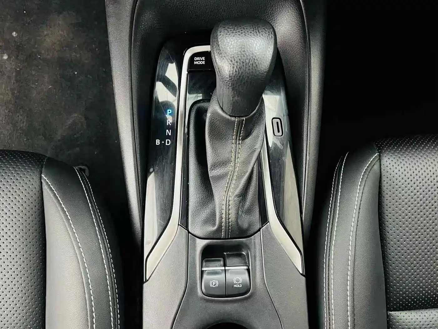Toyota Levin 2024 2023 Smart Hybrid 1.8L Leading Edition