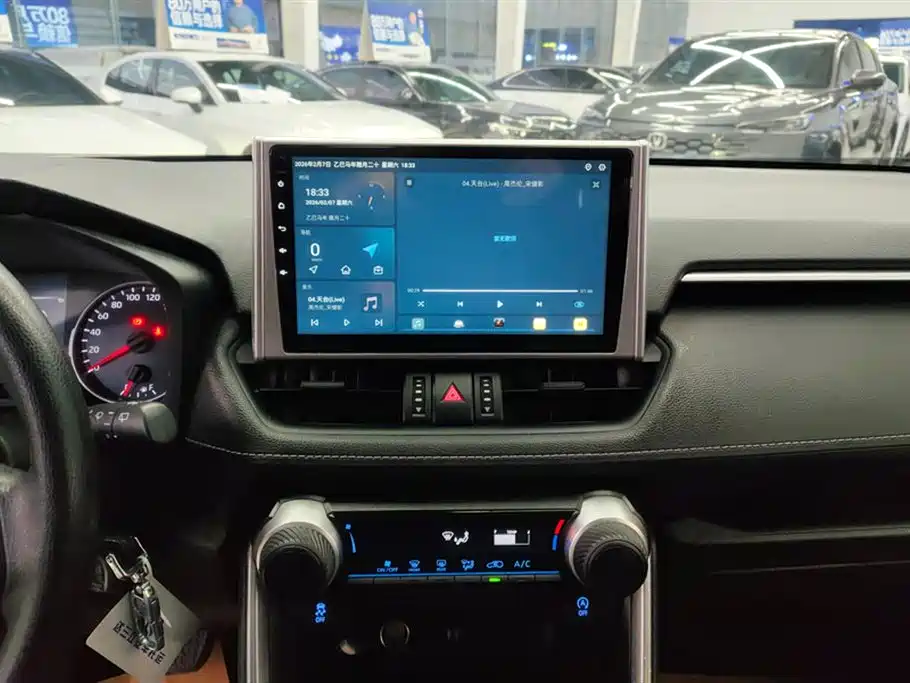 Toyota Wildlander 2022 Facelift 2.0L CVT 2WD Leading Edition фото 13