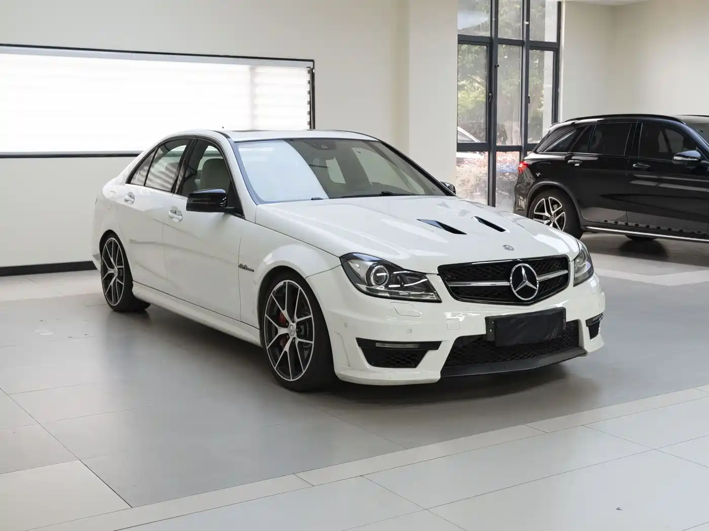 Mercedes-Benz C-Class AMG 2014 AMG C 63 Edition 507 фото 3