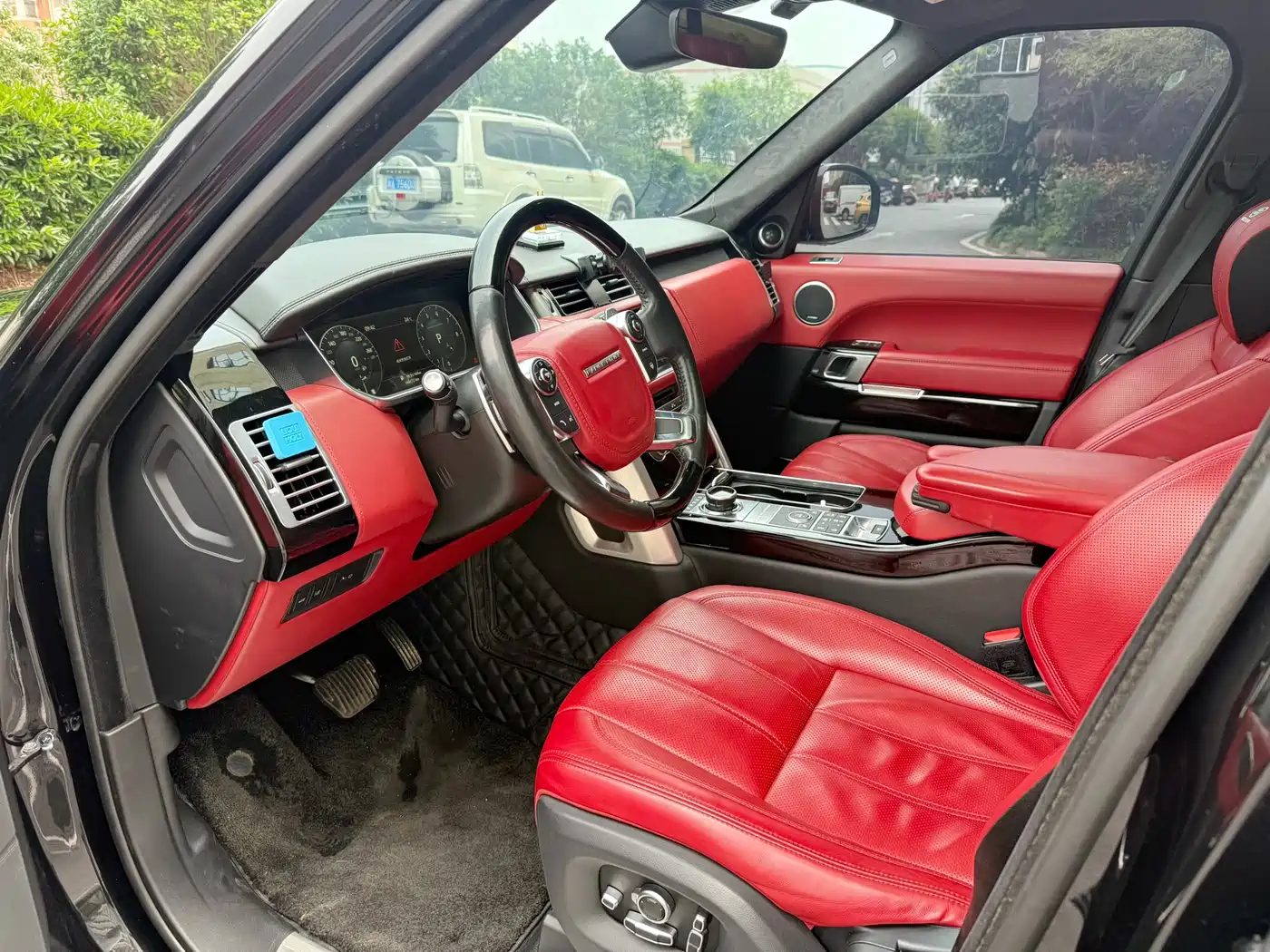 Land Rover Range Rover 2017 5.0 SC V8 Summit Autobiography LWB фото 8