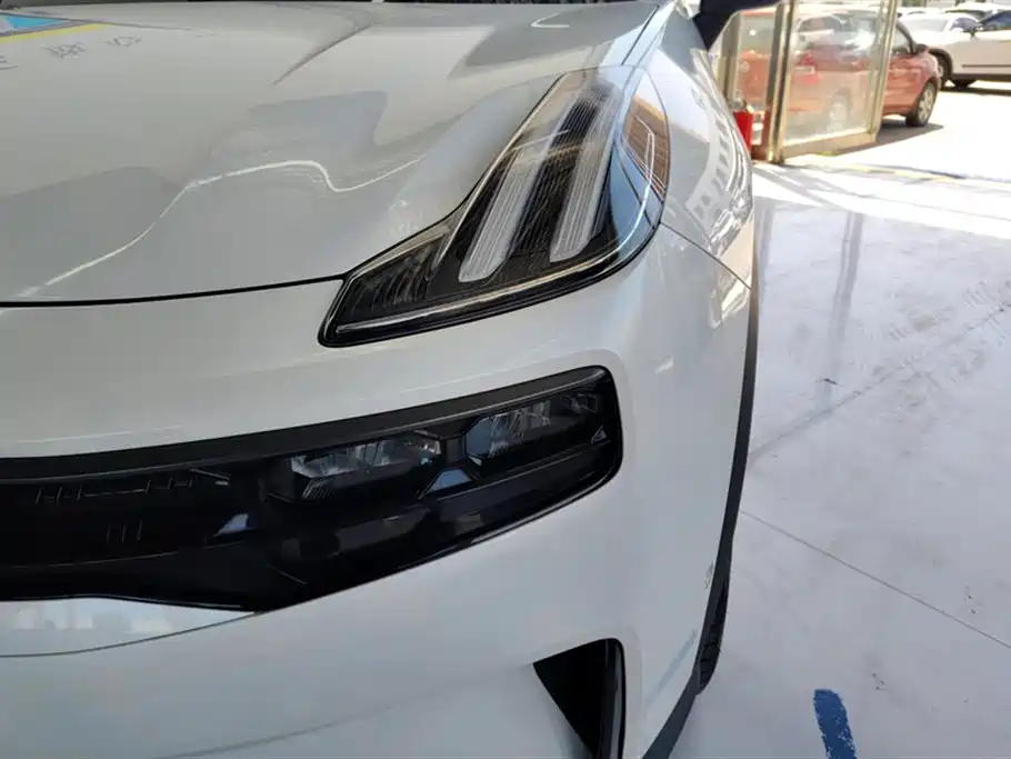Lynk & Co 06 2023 Remix 1.5T Power Halo фото 5