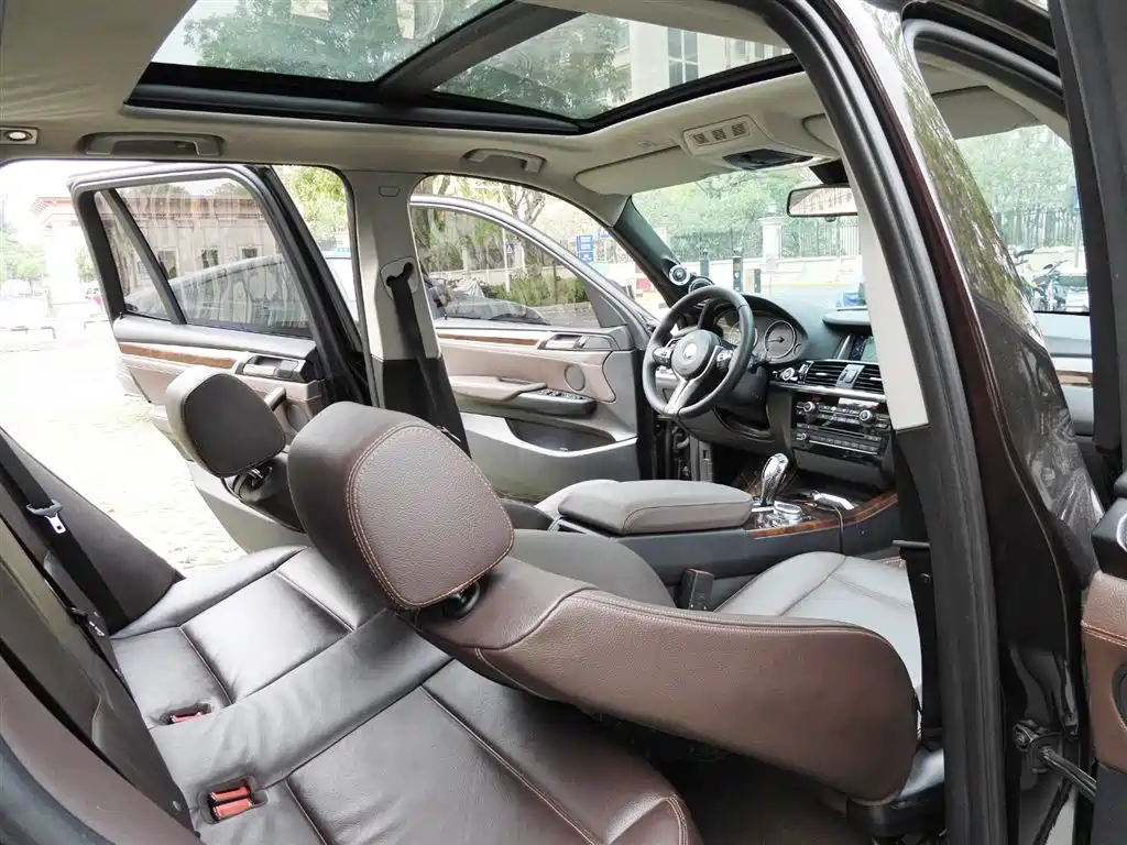 BMW X3 (Import) 2014 xDrive20i X Design Package фото 11