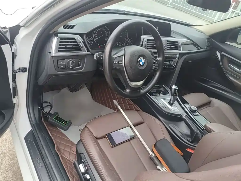 BMW 3 Series 2018 320Li Fashion Style фото 10
