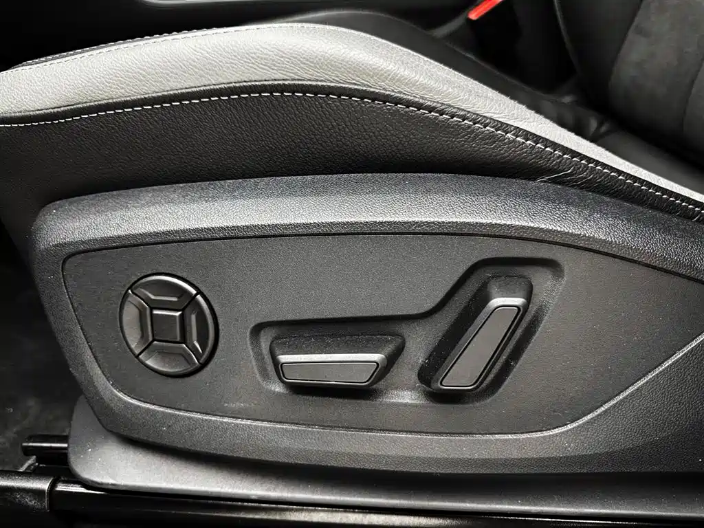 Audi Q3 2023 35 TFSI Fashion Dynamic (1.4T) фото 17
