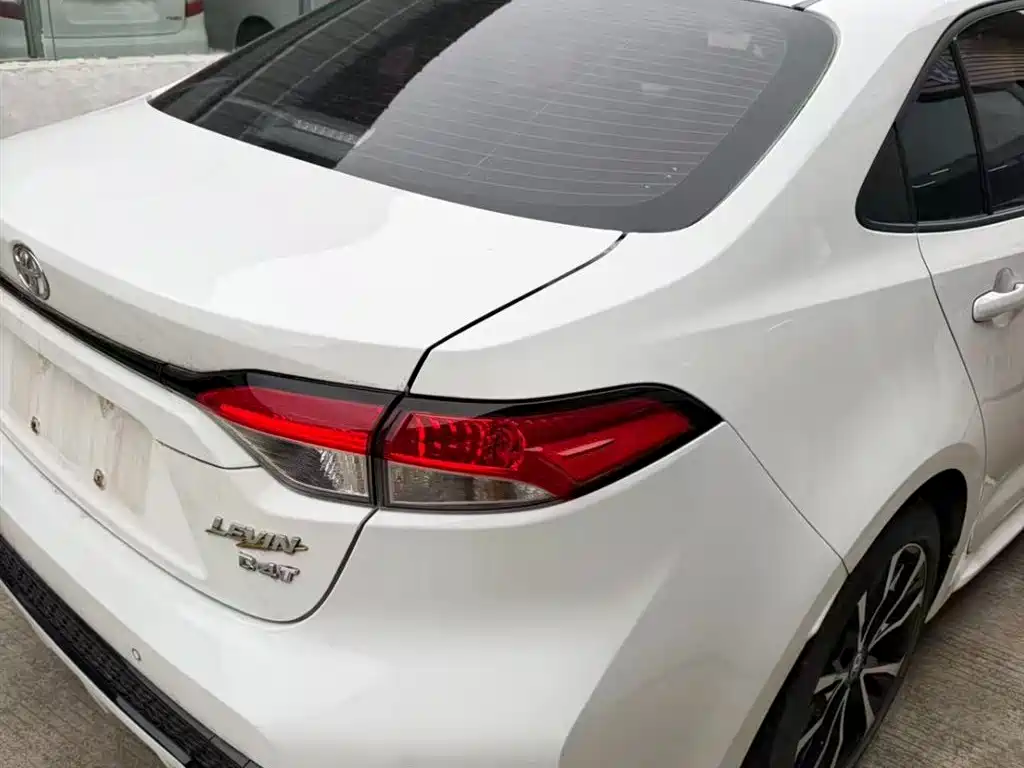 Toyota Levin 2022 185T CVT Sport Edition фото 7