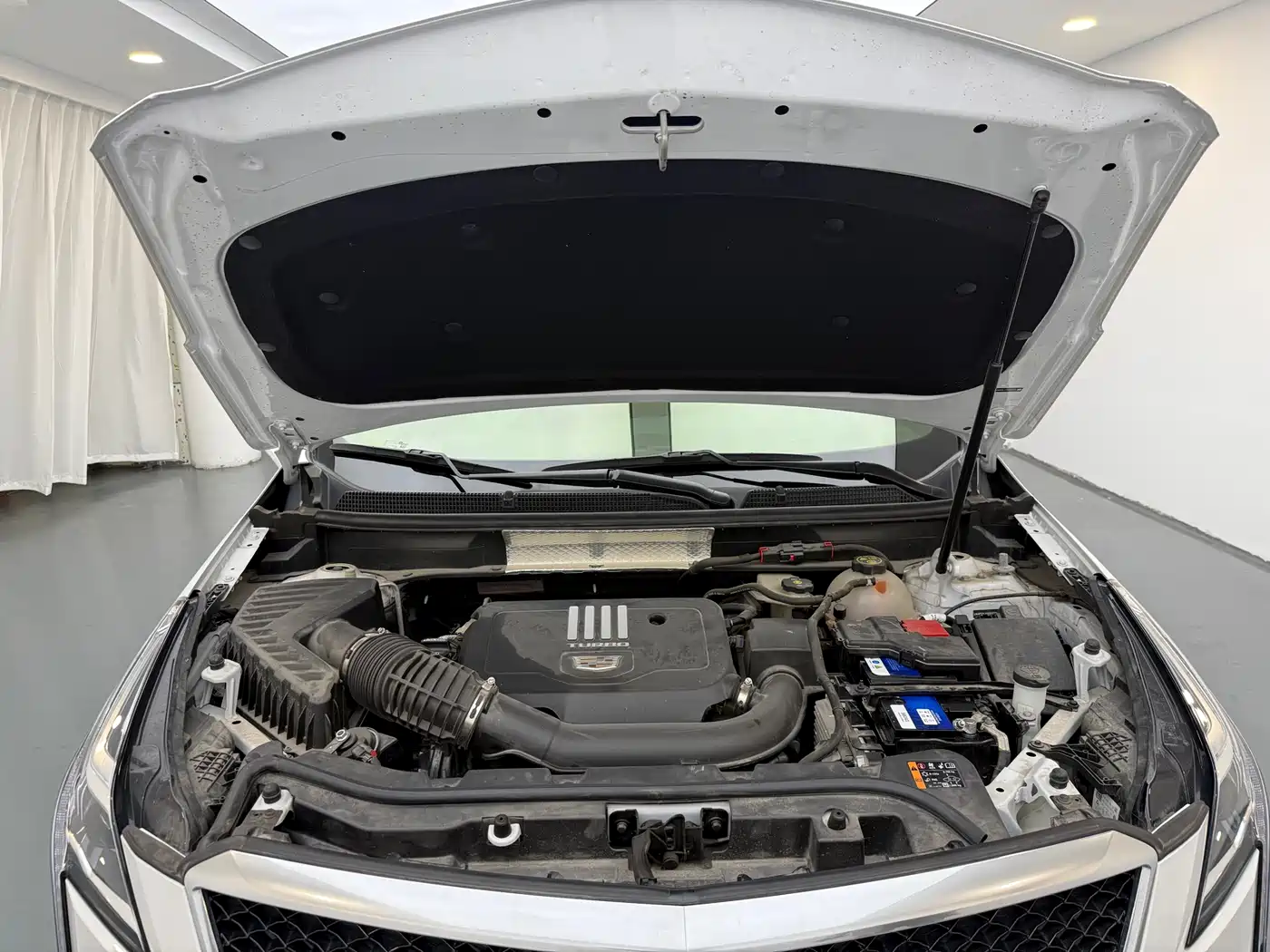 Cadillac XT5 2023 Model 2.0T 4WD Premium (Ultimate Edition) фото 21