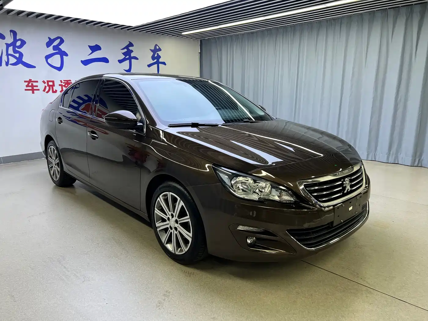 Peugeot 408 2014 1.8L Automatic Luxury Edition фото 3