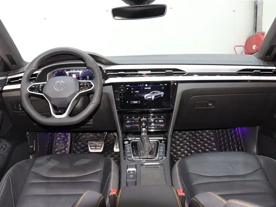Volkswagen FAW-Volkswagen CC 2023 380TSI Eye-catching Edition фото 12
