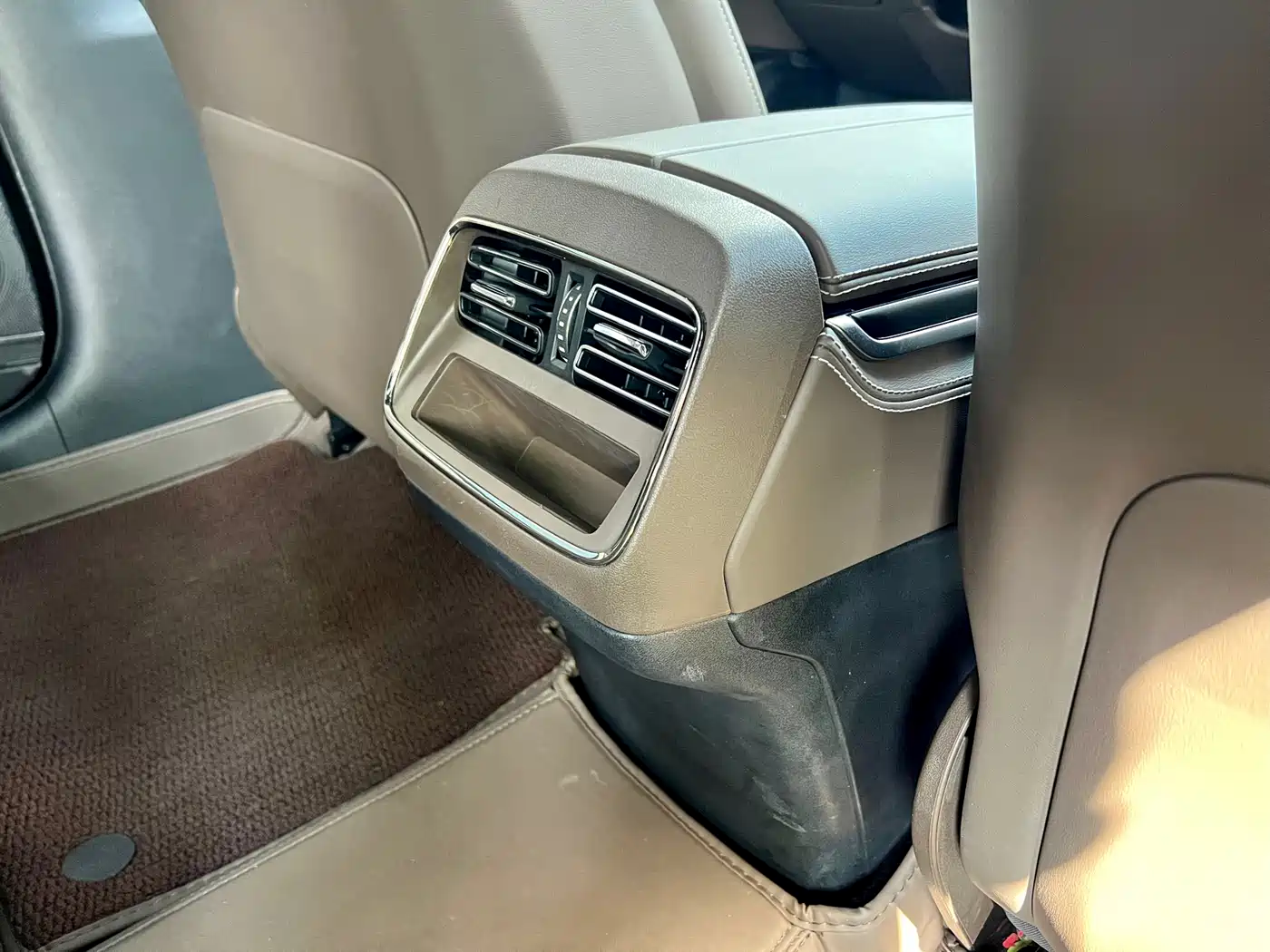 BYD Han 2021 EV Standard Range Luxury фото 21