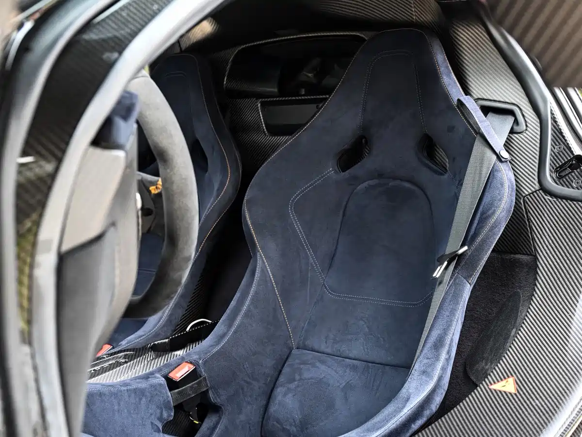 Photo 7 - McLaren P1