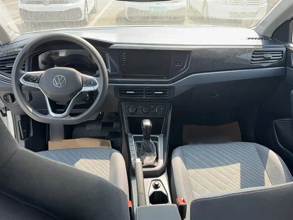Volkswagen Lavida 2023 Xinrui 1.5L Auto Xinyi Edition фото 18