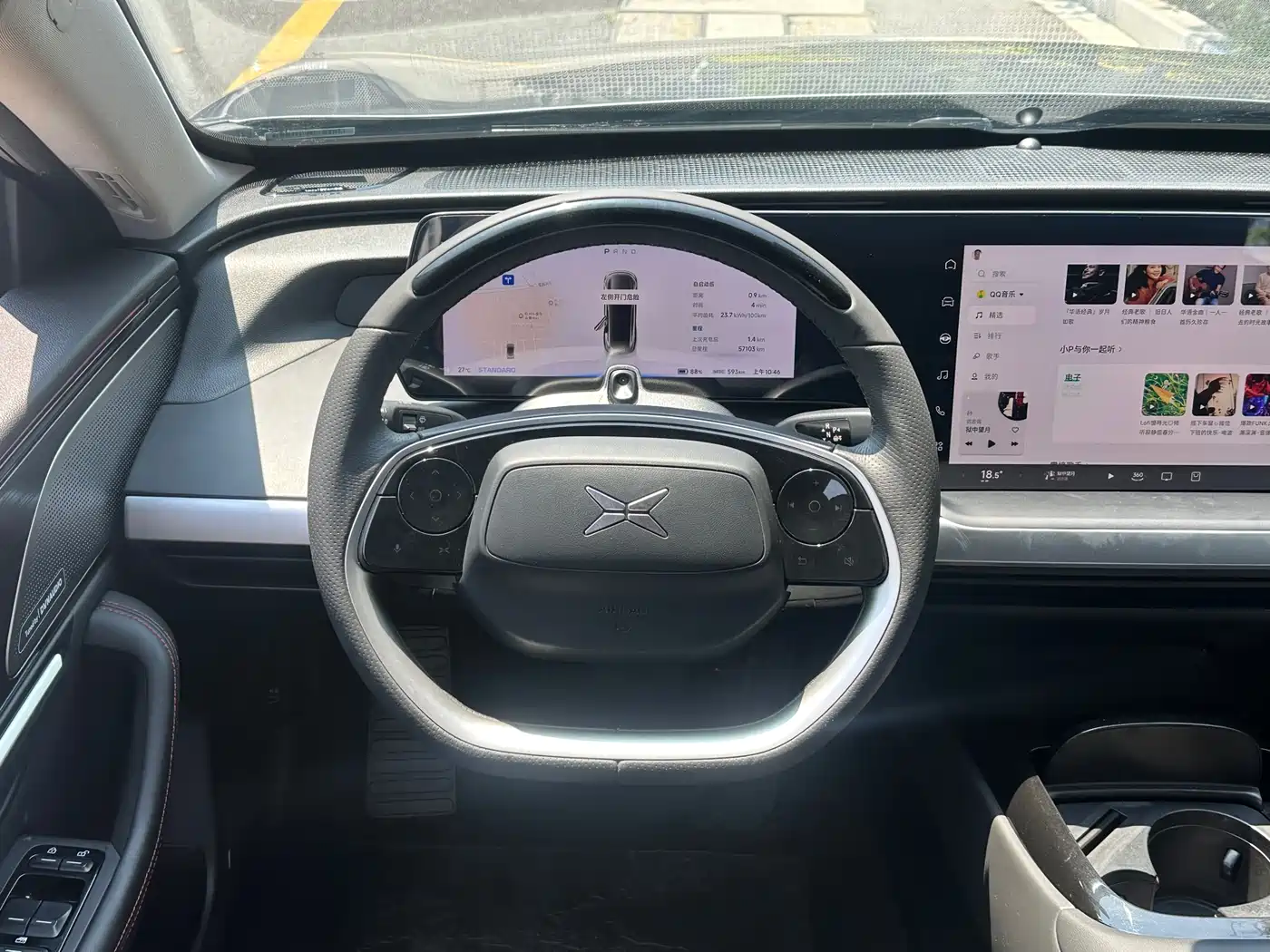 XPeng P7 2020 Model 670E фото 16