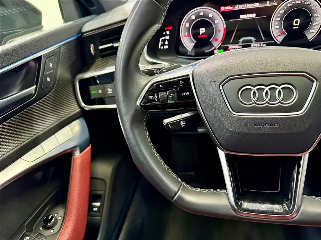 Audi A7L 2023 45 TFSI quattro S-line Black Warrior Edition фото 24