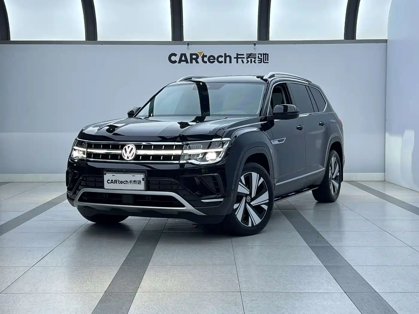 Фото 1 - Volkswagen Teramont