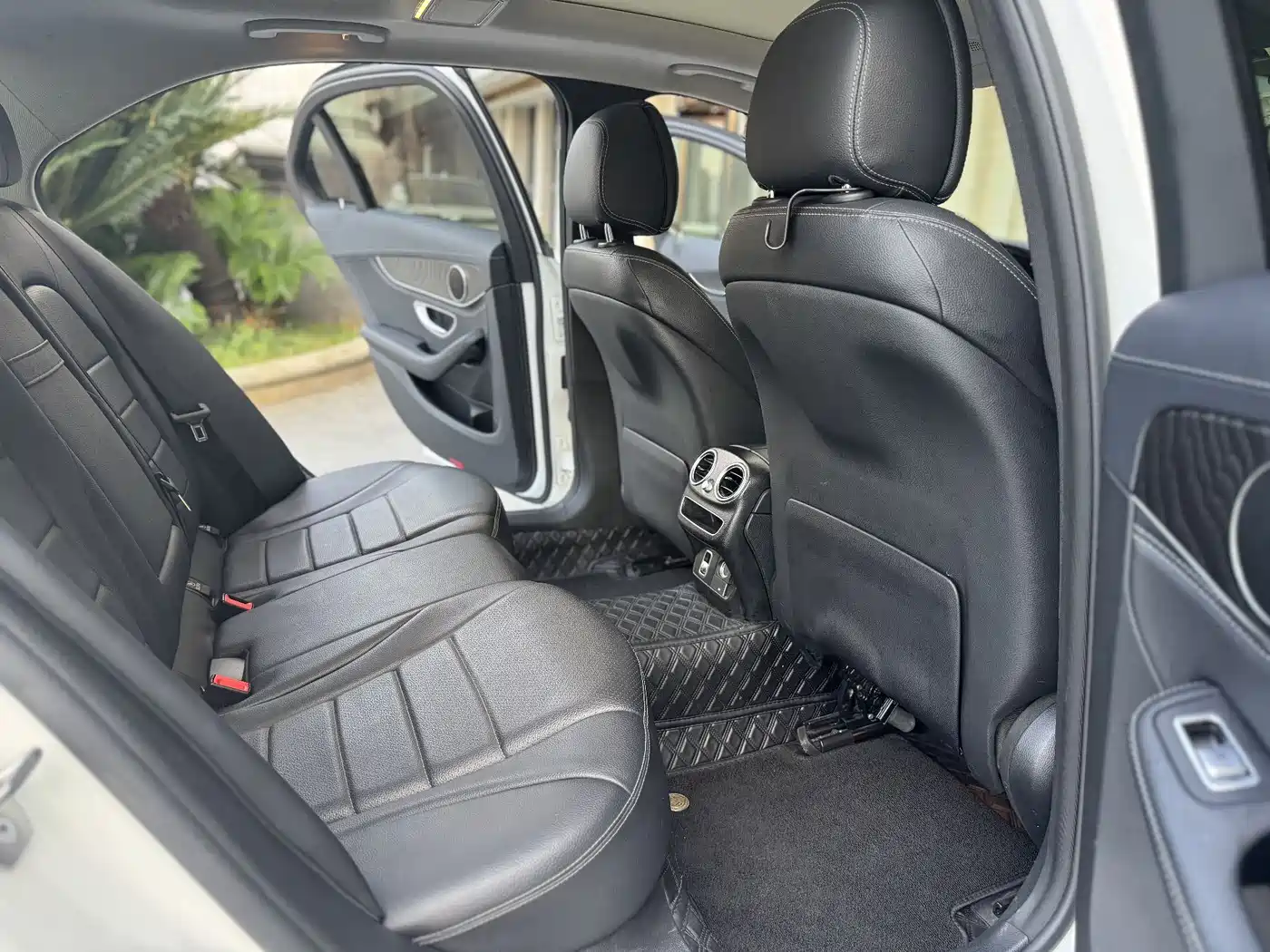 Mercedes-Benz C-Class 2021 C 260 L Sport Edition фото 4